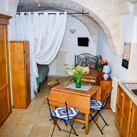 2D La Bellezza Del Centro Storico A 2 Passi Vila Martina Franca Exterior foto